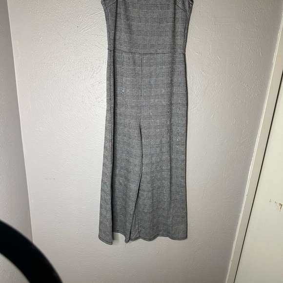 Forever 21 Glen Plaid jumpsuit size small - Picture 4 of 4